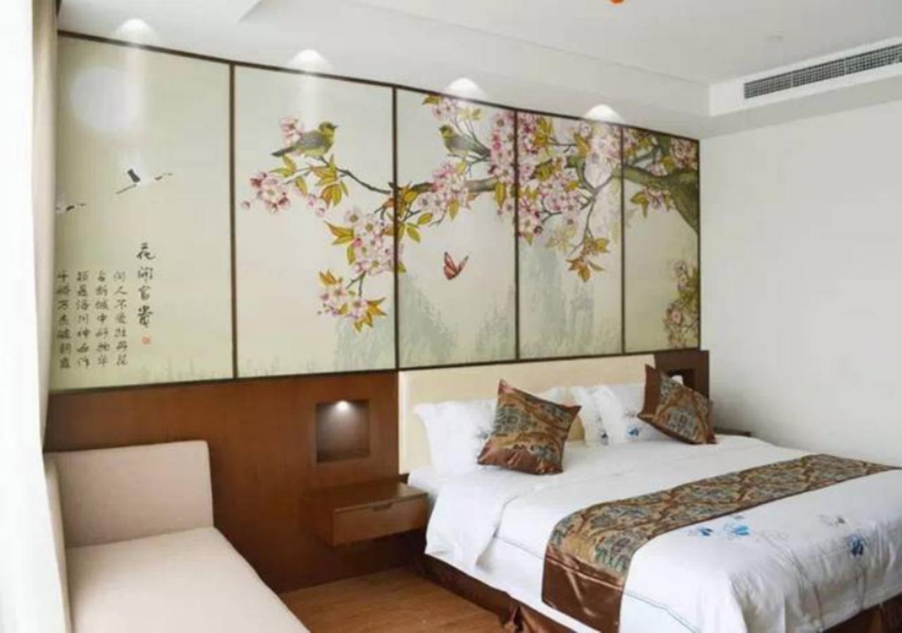 Noble Center Hotel Shanghai Bagian luar foto