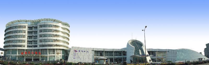 Noble Center Hotel Shanghai Bagian luar foto
