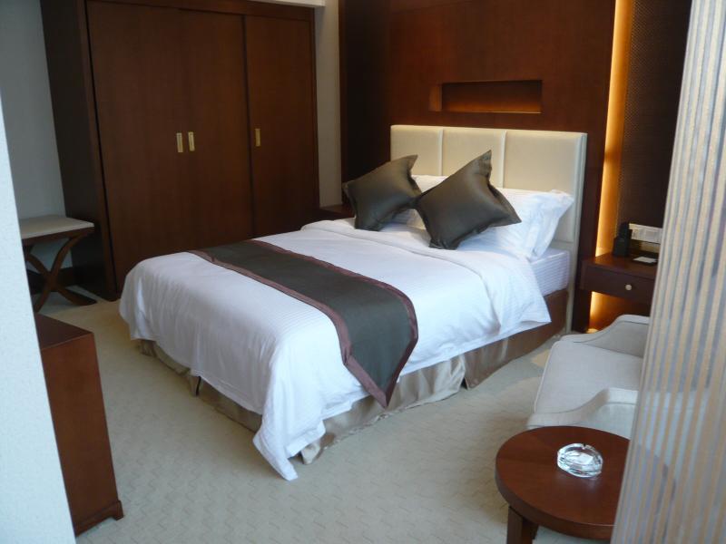 Noble Center Hotel Shanghai Bagian luar foto